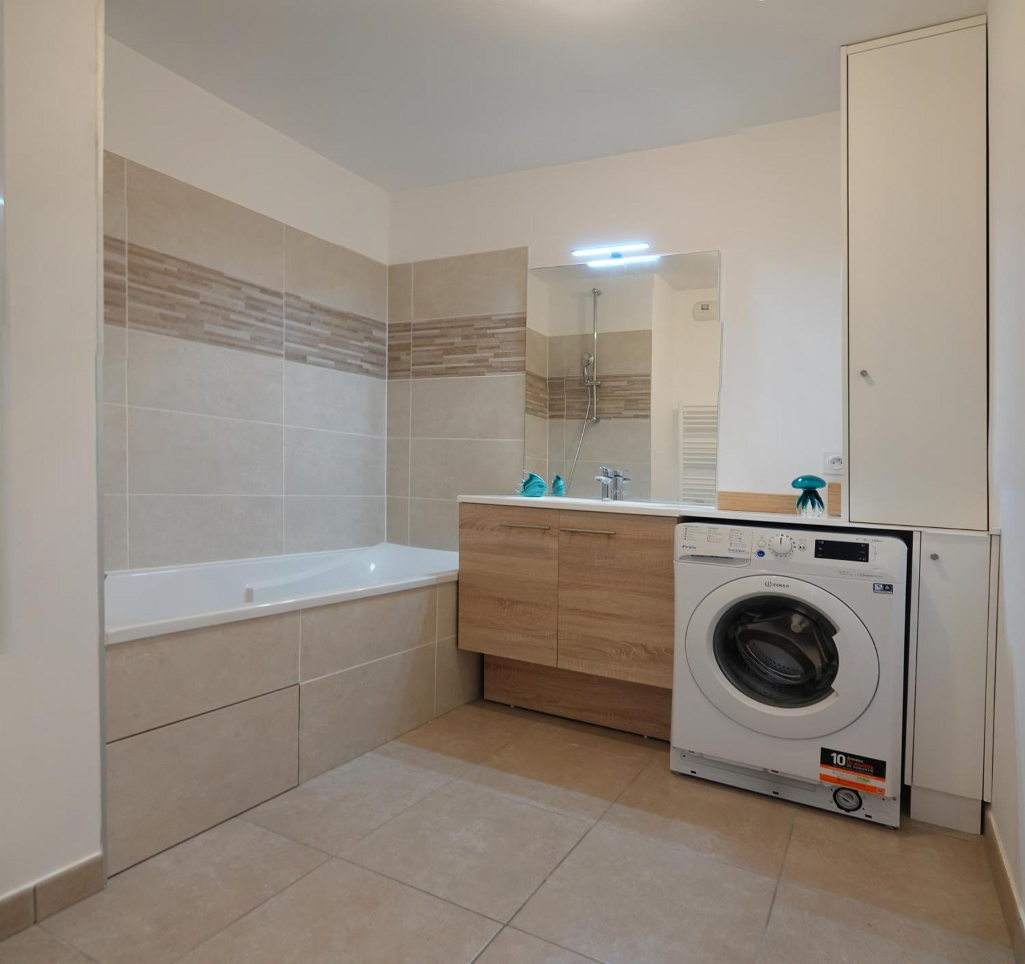 Saint-Cyr-lʼÉcole Appartement Residence Neuve Proche Versailles מראה חיצוני תמונה